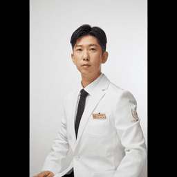 이준 프로필 이미지