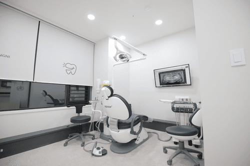 서울턱사랑니치과의원 1번째 이미지