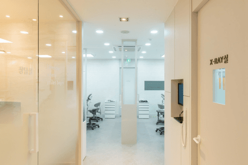 연세라벤더치과교정과치과의원 2번째 이미지