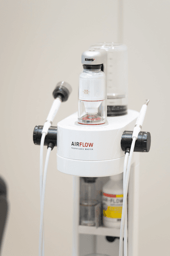 하이브치과의원 8번째 이미지