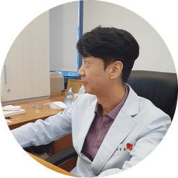 강남탑한의원 원장 프로필 이미지