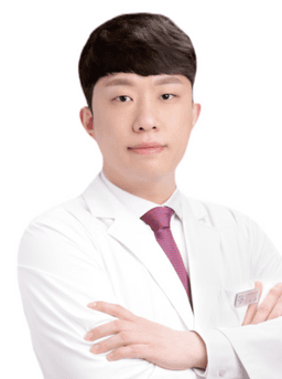 윤용 프로필 이미지