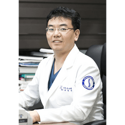 최성욱 프로필 이미지